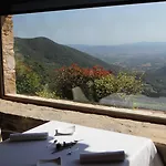 Cuch Hotel Cánoves