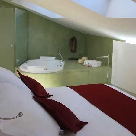 Cuch Отель 4*