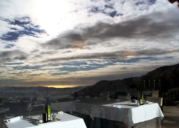 Cuch Hotel 4*