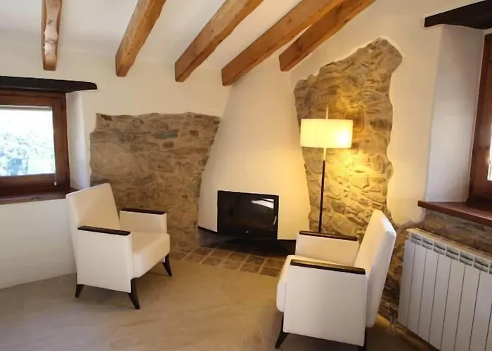 Cuch Hotel