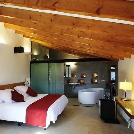 Hotel Cuch 4*