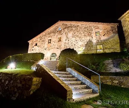 Cuch Hotel